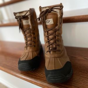 Women’s UGG Winter Boot.